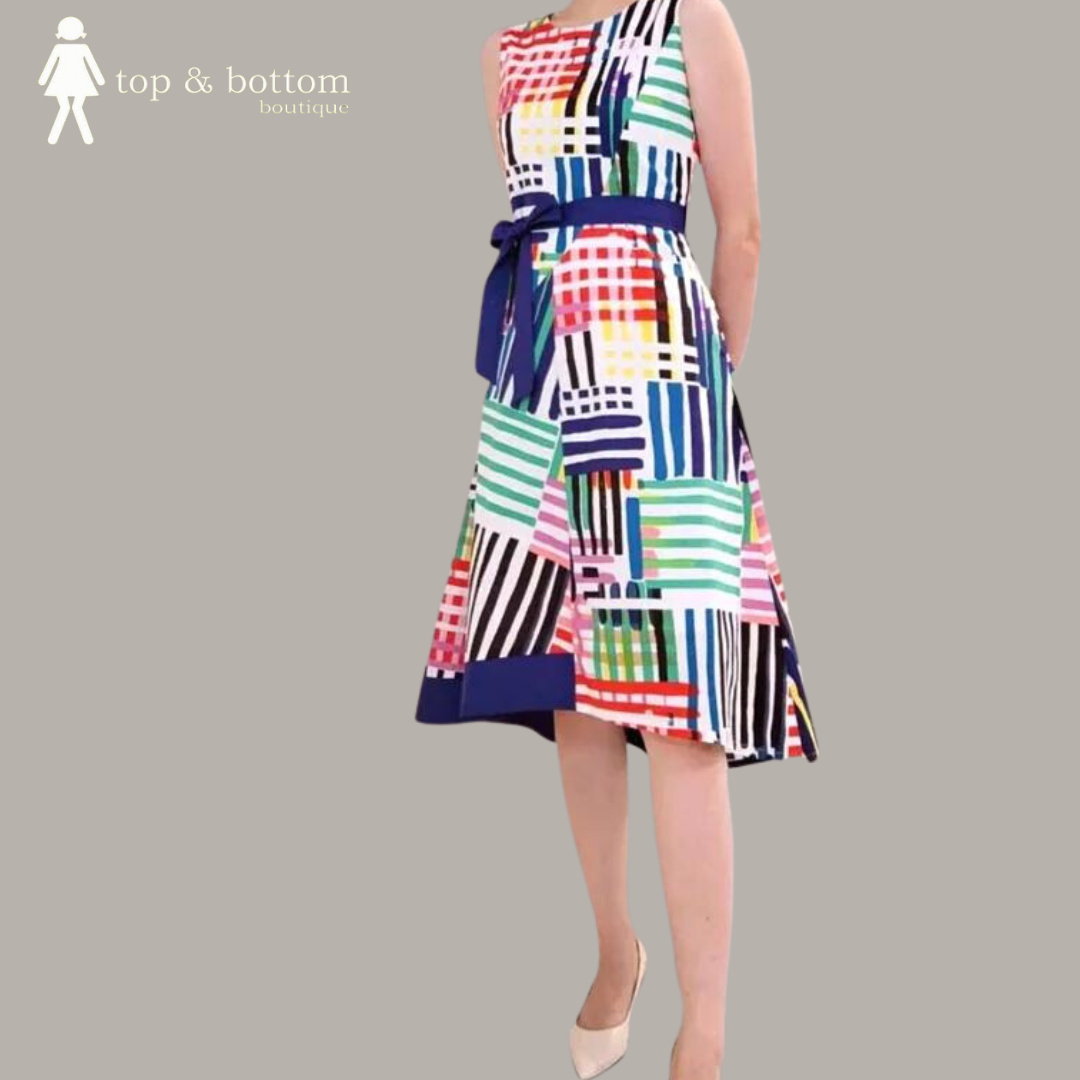 GEO PRINTED SLEEVELESS DRESS