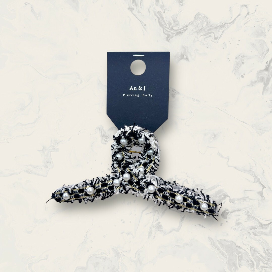 韓國直送髮飾 中排列珍珠金蔥線毛呢打圈鯊魚夾