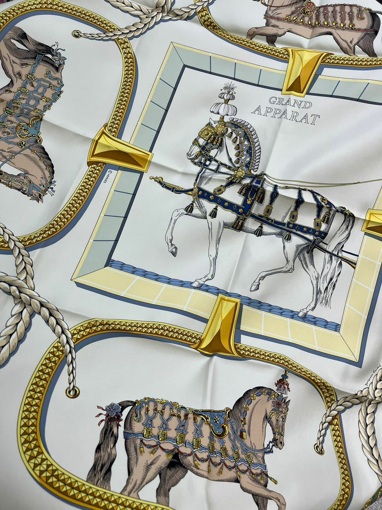 HERMES 90X90 絲巾 B55-M