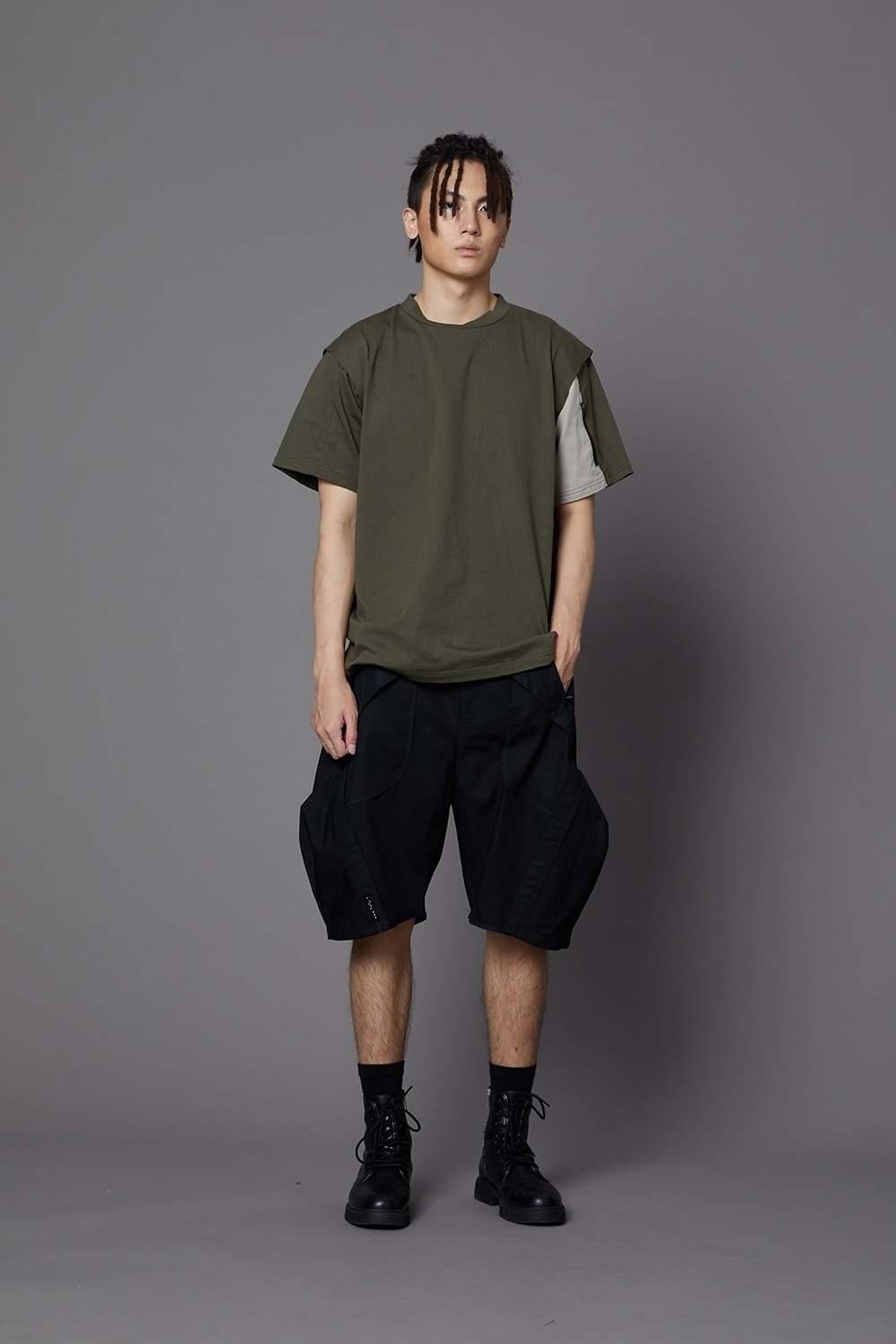 立體異形短褲-黑