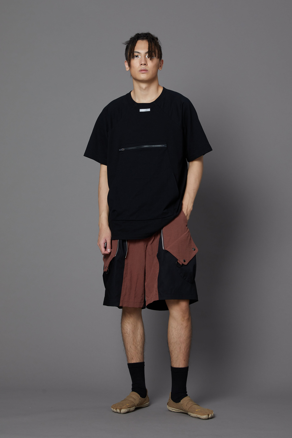 可調活摺短褲-黑