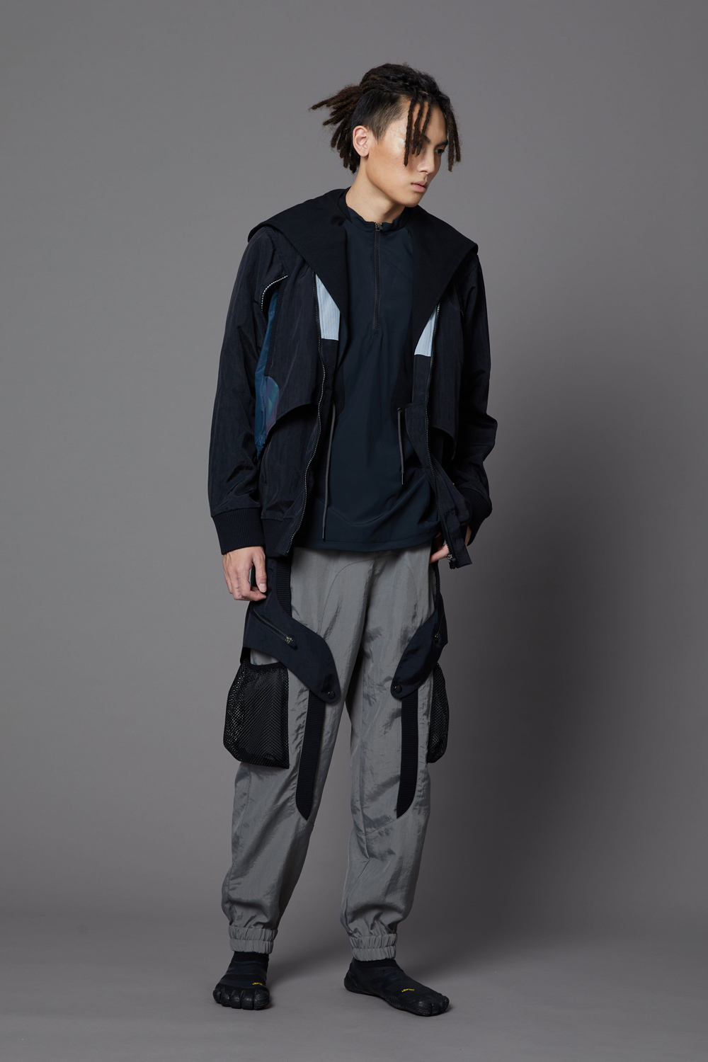 防潑水特變束口長褲-灰