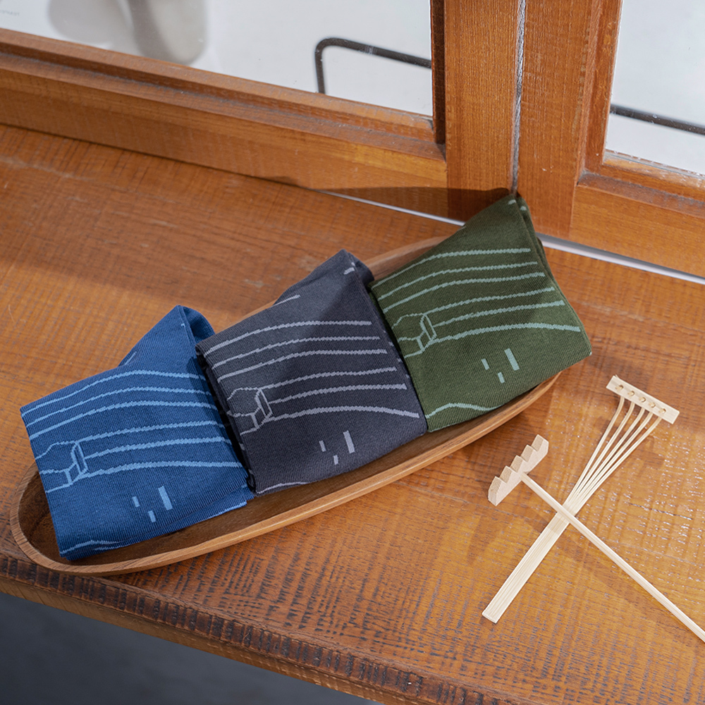 《寂寞枯山水》夕霧藍-中筒-L〈除臭〉