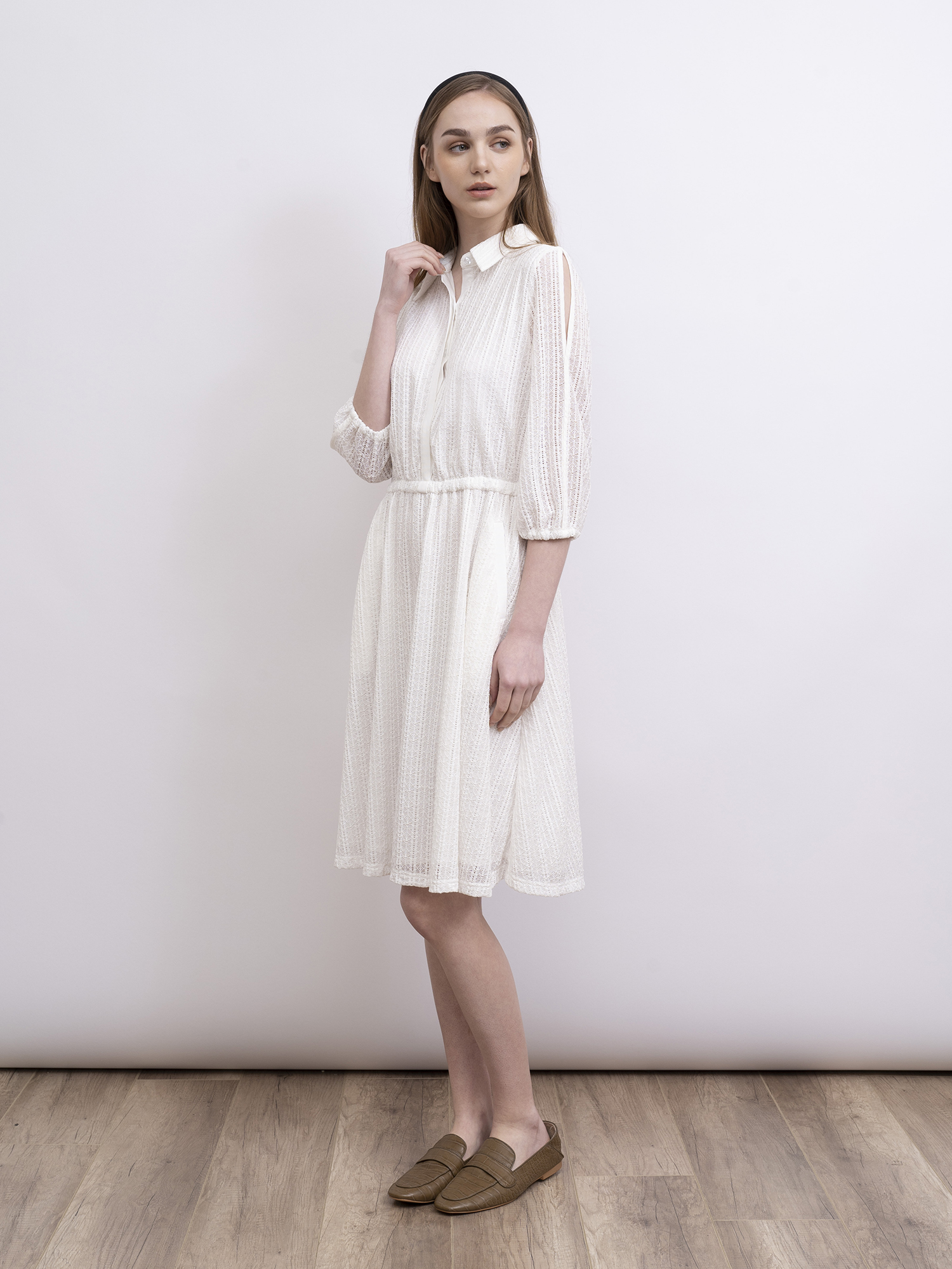 mi-tu 蕾絲恤衫連身裙