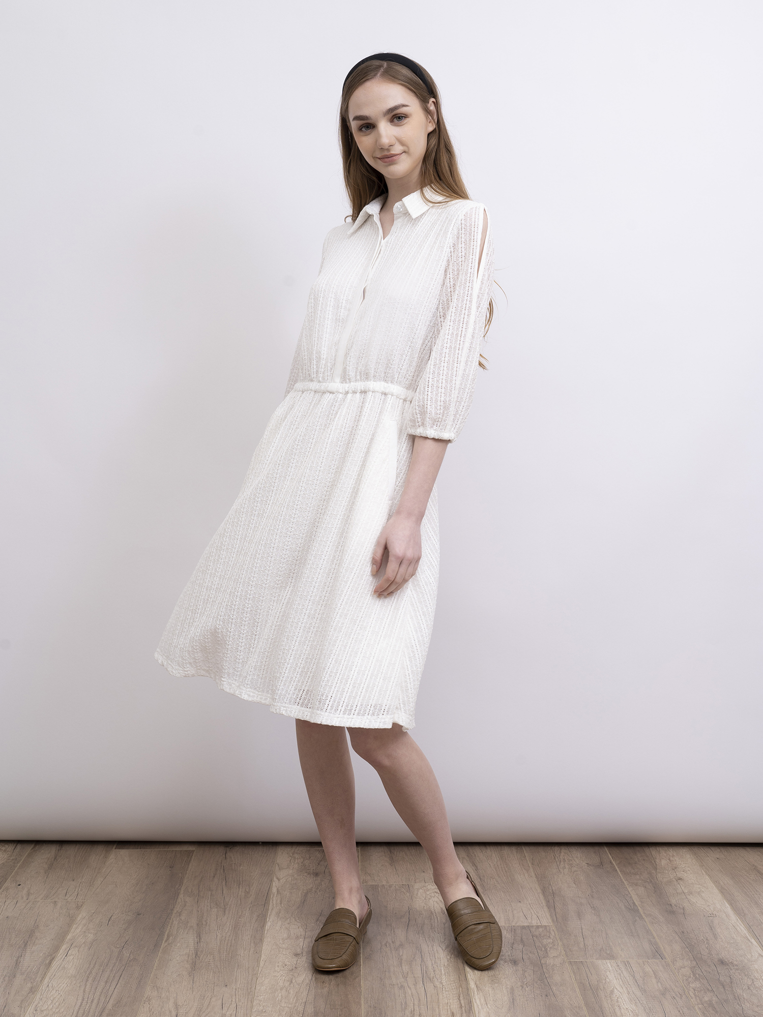 mi-tu 蕾絲恤衫連身裙