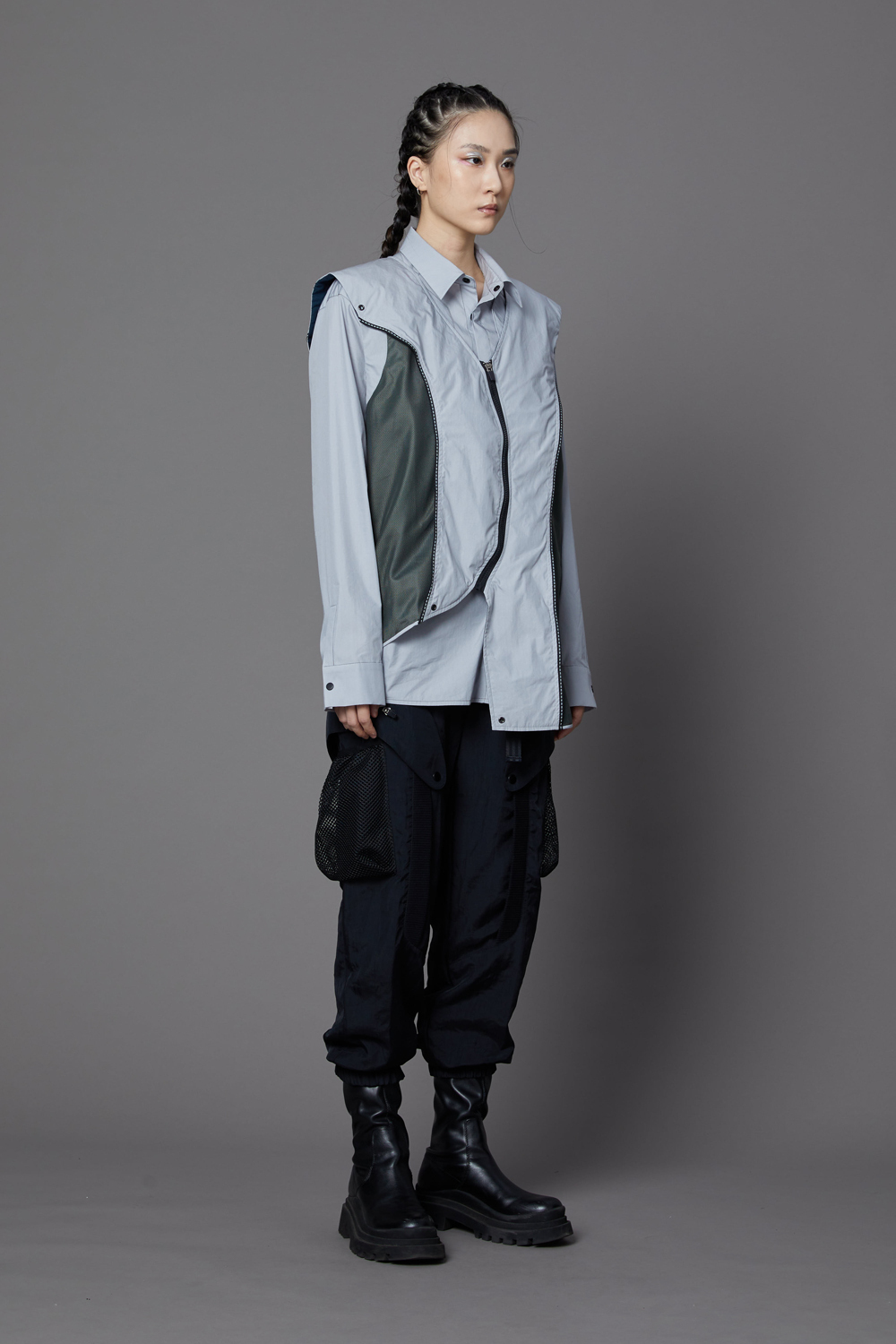 防潑水特變束口長褲-黑