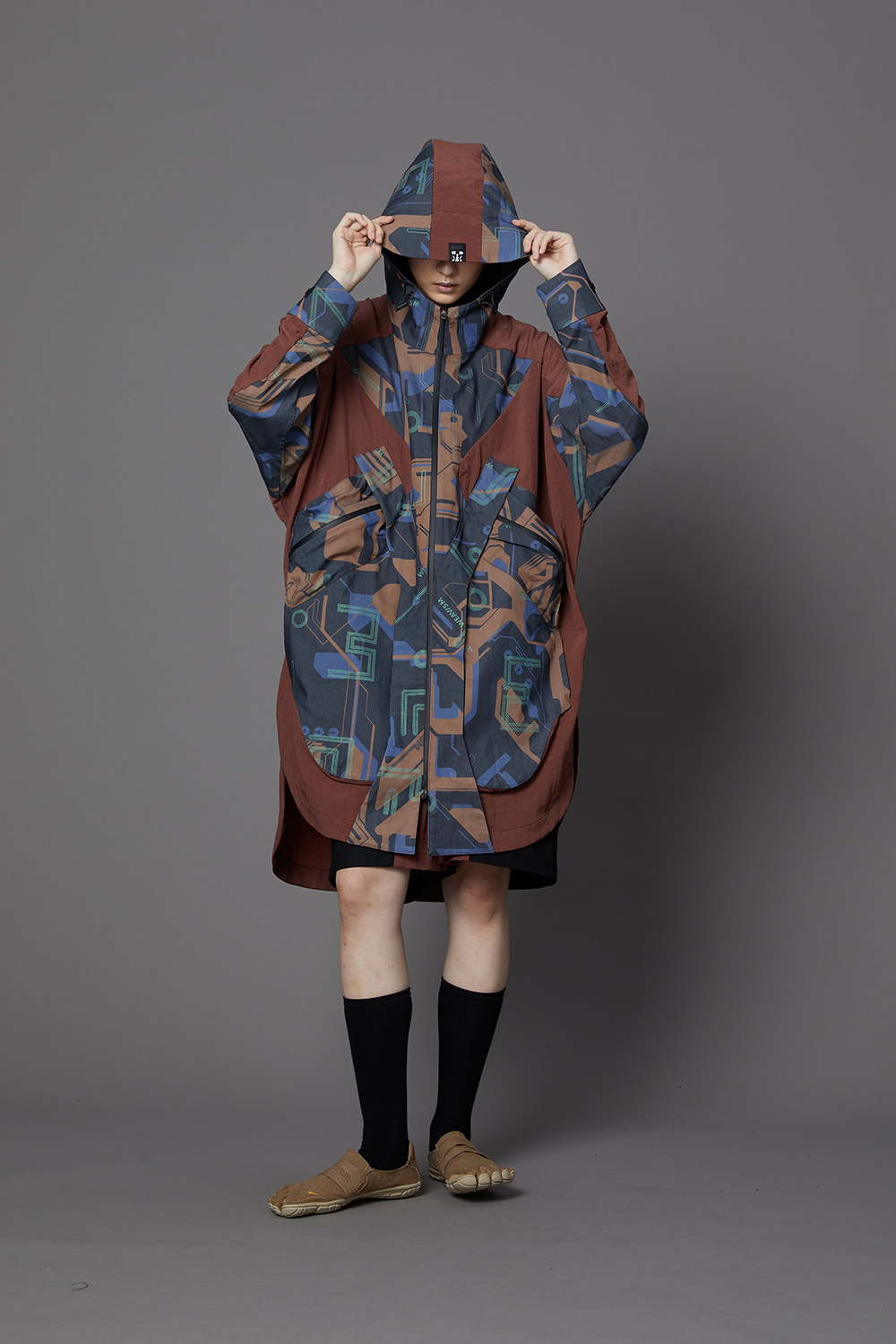 甲殼撲面大風衣-區塊紅