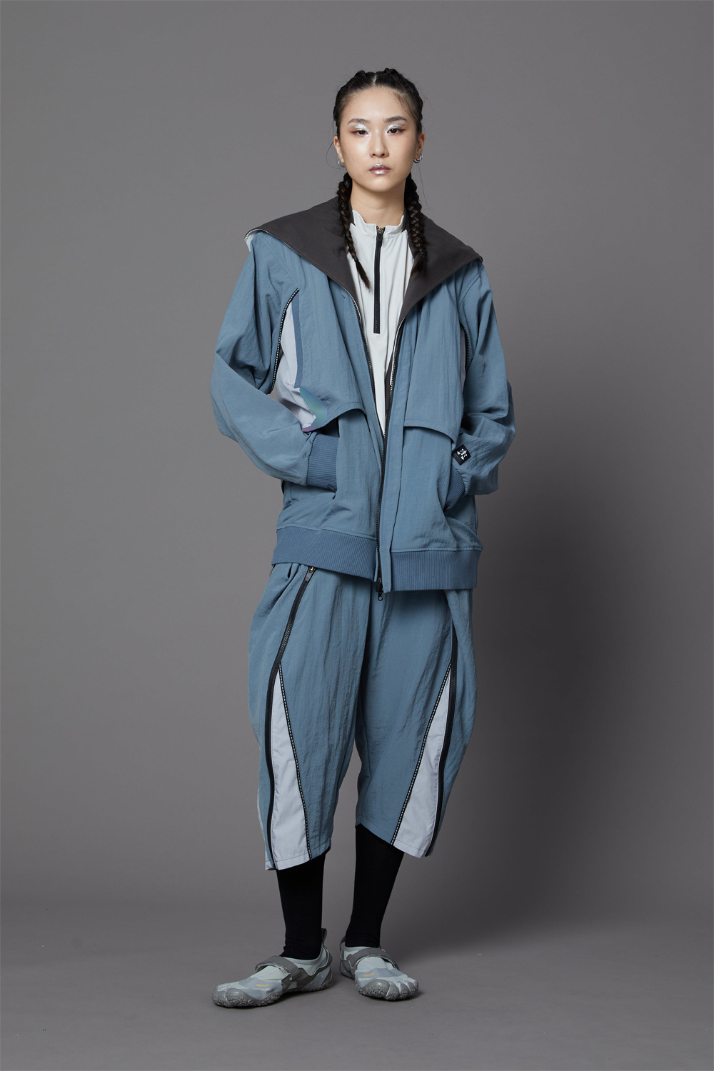 立領後透氣變異夾克-灰藍