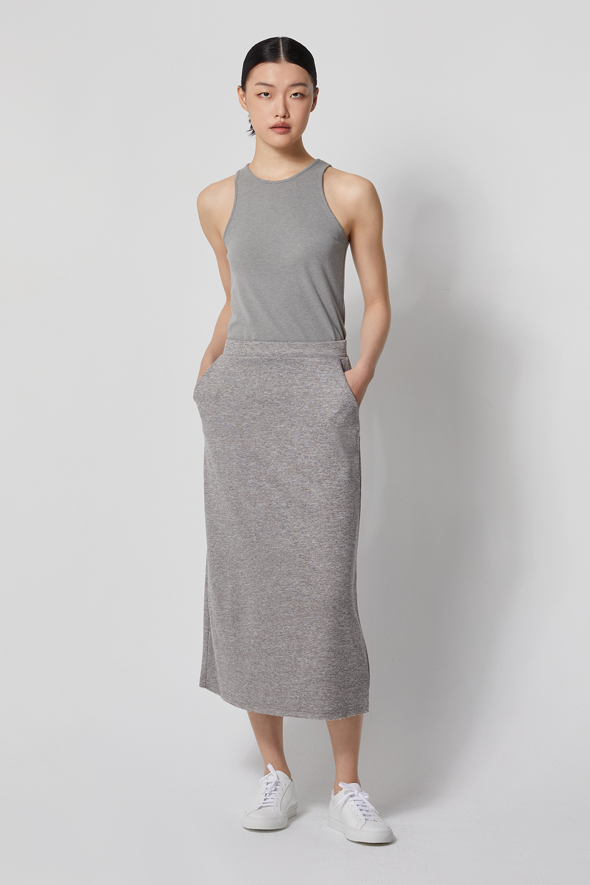 LAZEE 魚鱗布窄裙 女 （麻灰）