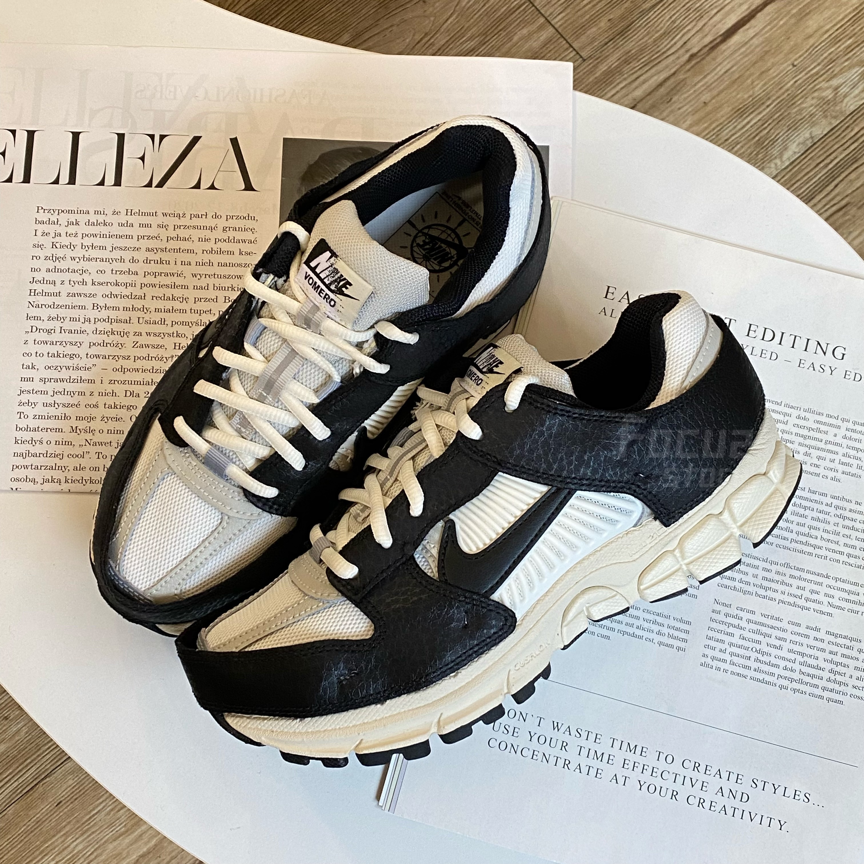 Air Zoom Vomero 5 'Timeless' FJ5474-133【預購商品】