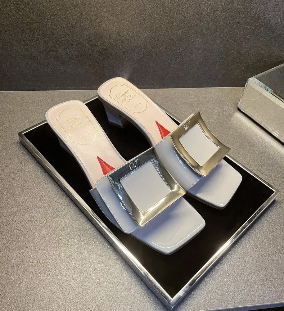 RV 冰川藍金扣拖鞋-M