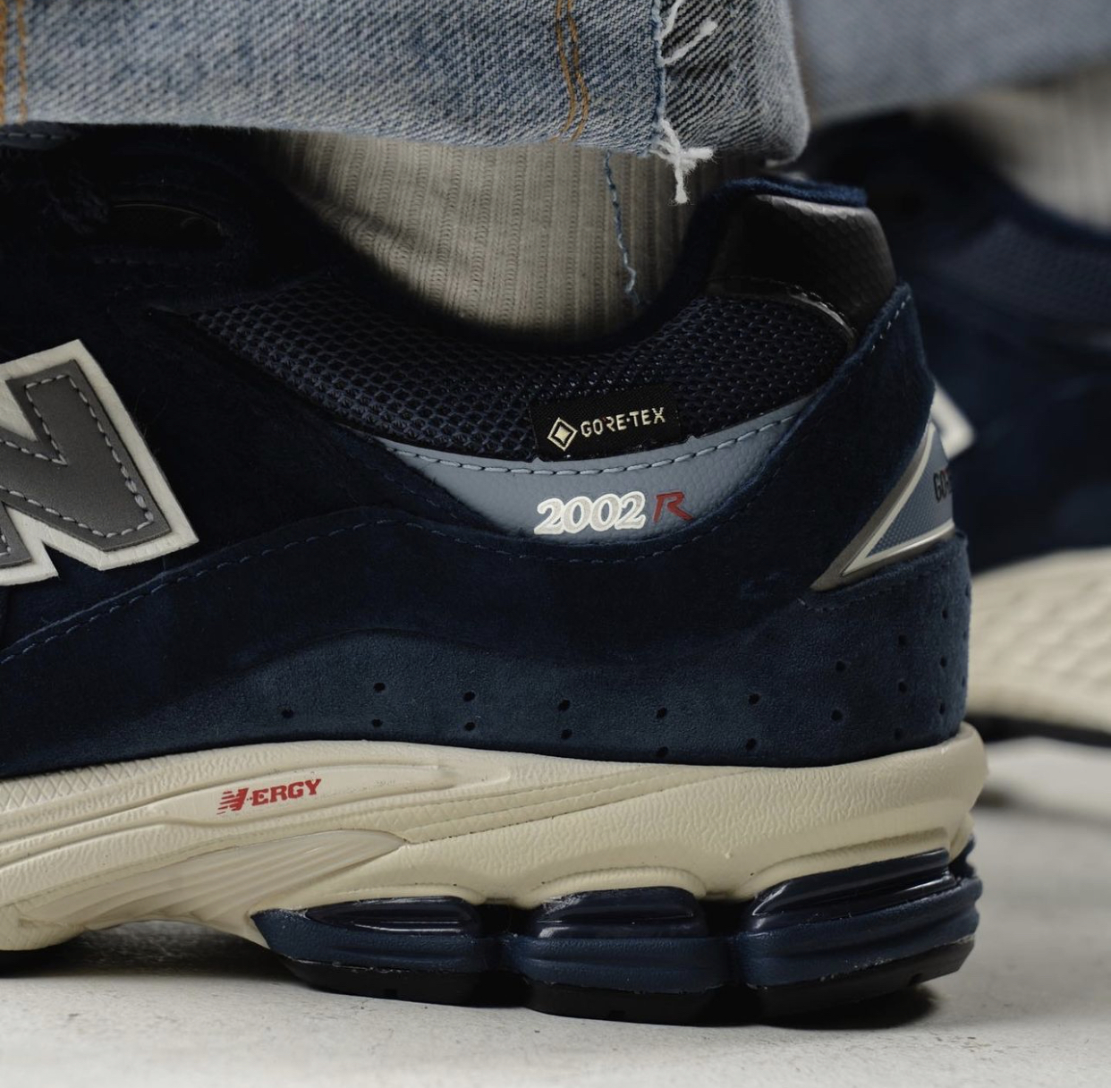 現貨NEW BALANCE 2002RX NB GORE-TEX 防水藍色/ M2002RXF