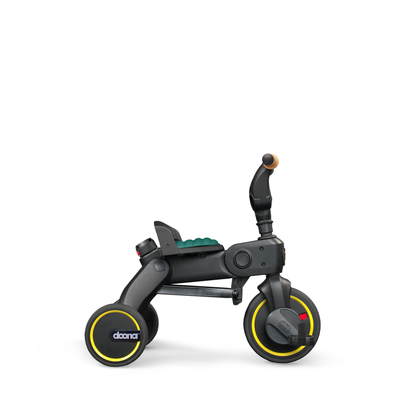 doonaリキトライク S5 Liki Trike 黒　レインカバー付き Doona Liki Trike S5 - Midnight | Traveling Tikes
