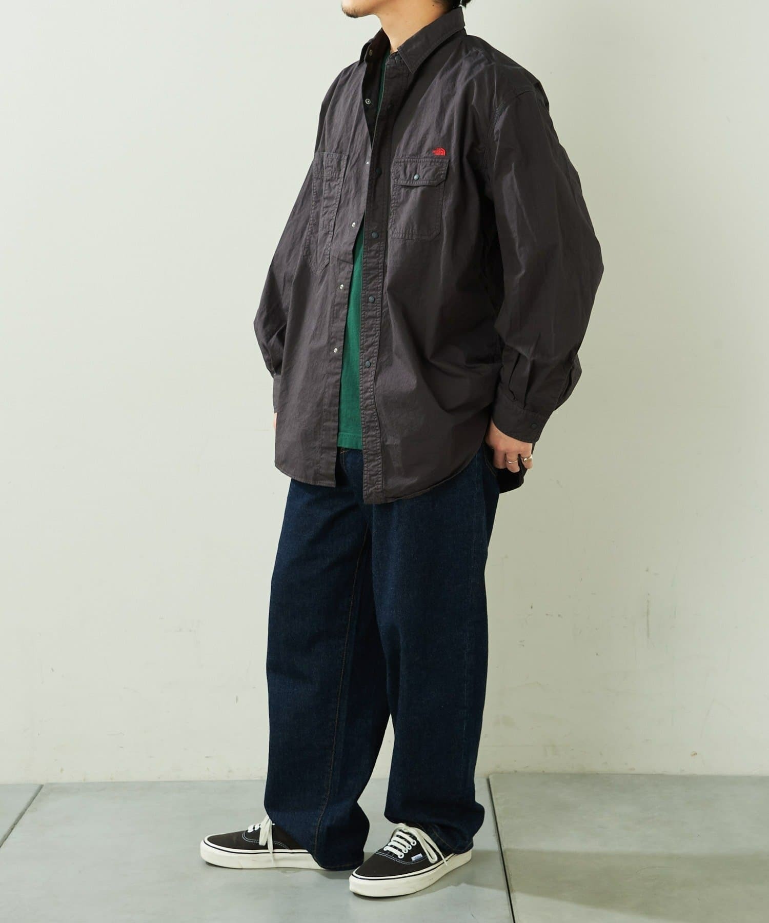 日本代購 紫標 THE NORTH FACE 北臉 輕質斜紋 大工裝襯衫 寬鬆休閒 三色 MAY-