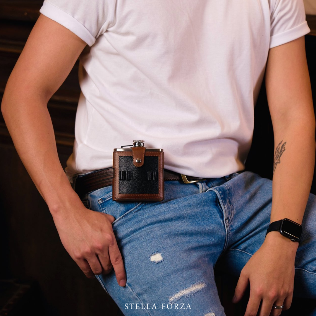 6OZ 撞色皮套烈酒酒壺（附漏斗）- 黑鳶