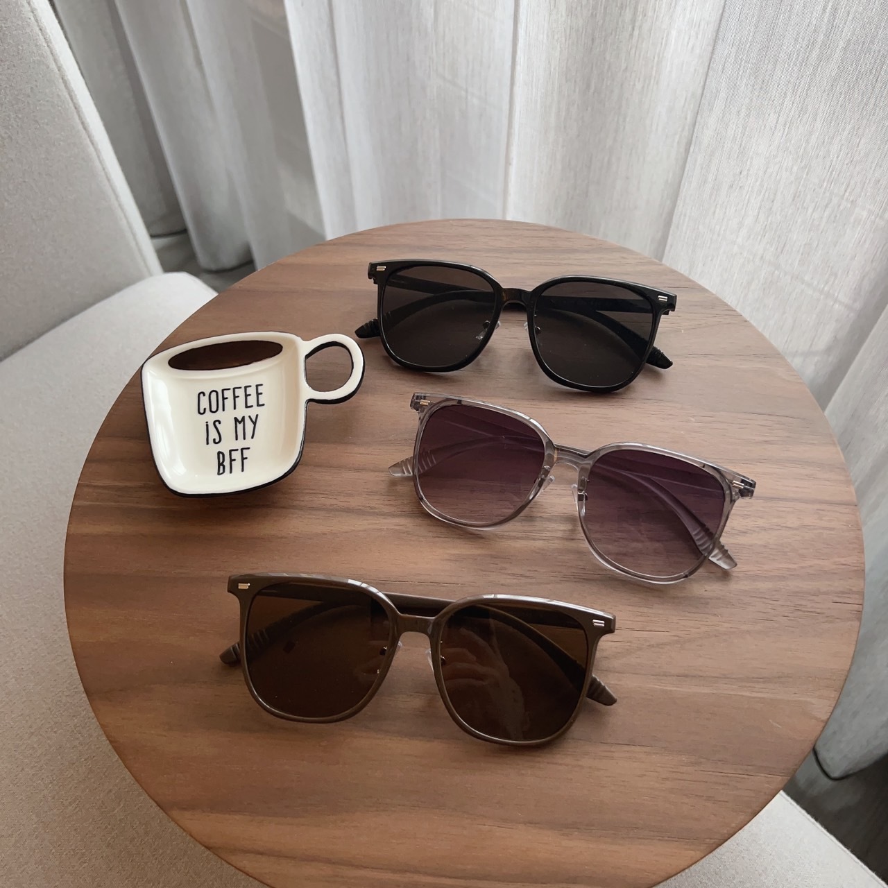 S0120787質感經典百搭膠框墨鏡/三色