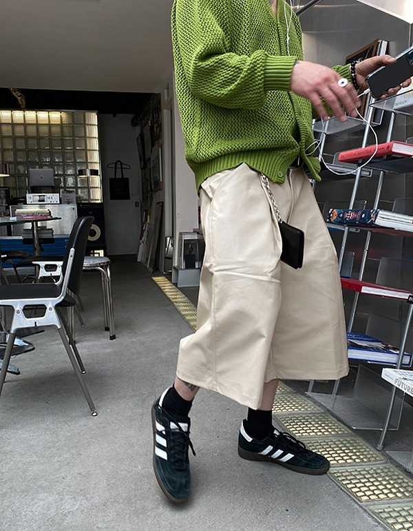 雙褶皺氣球皮革7分褲