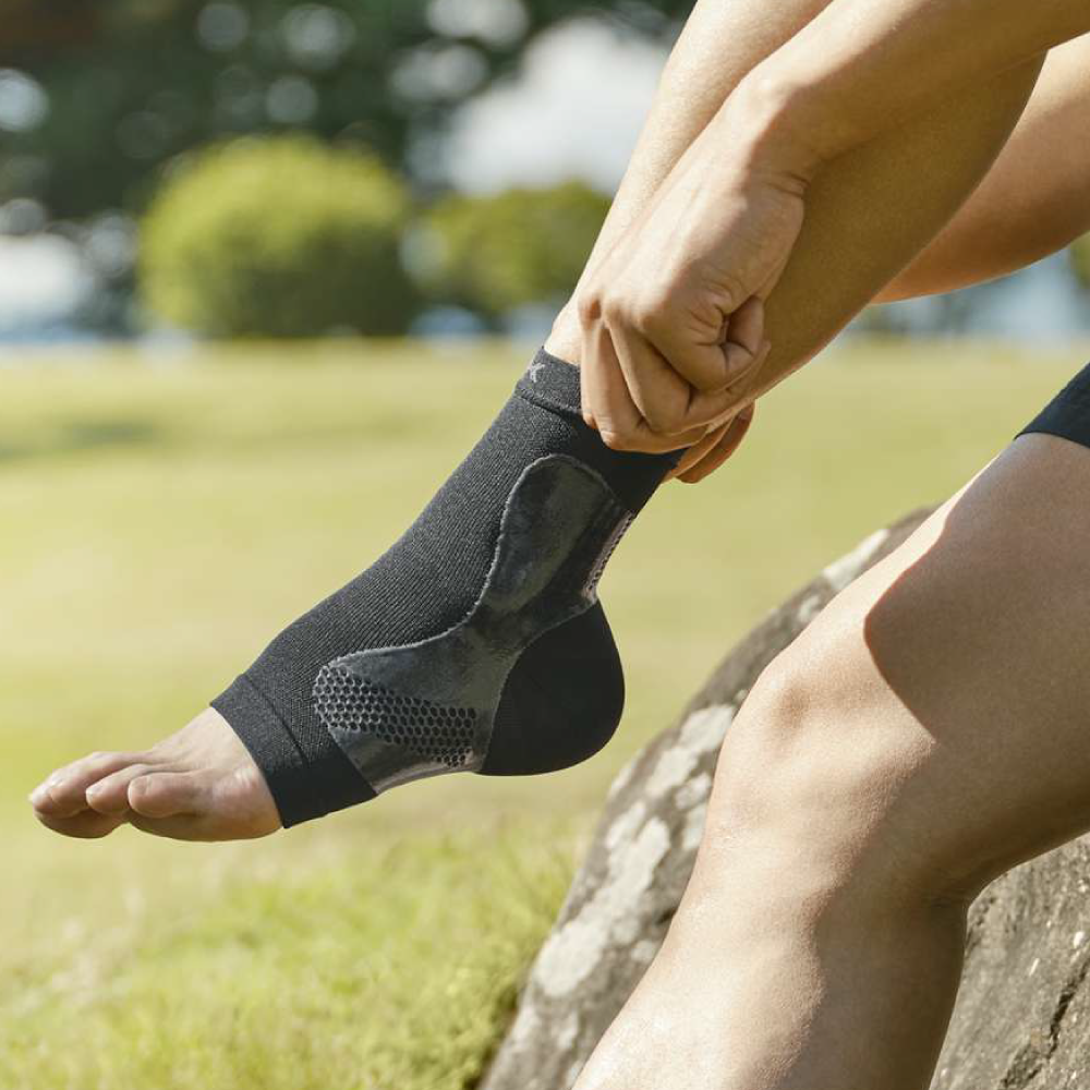 HOLZAC 透氣貼紮腳踝護套(黑色)