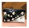 [S] TED BAKER 245224 WXG-CEECEEE ELDERFLOWER WASHBAG,BLACK, 5059353443038 (ST73)