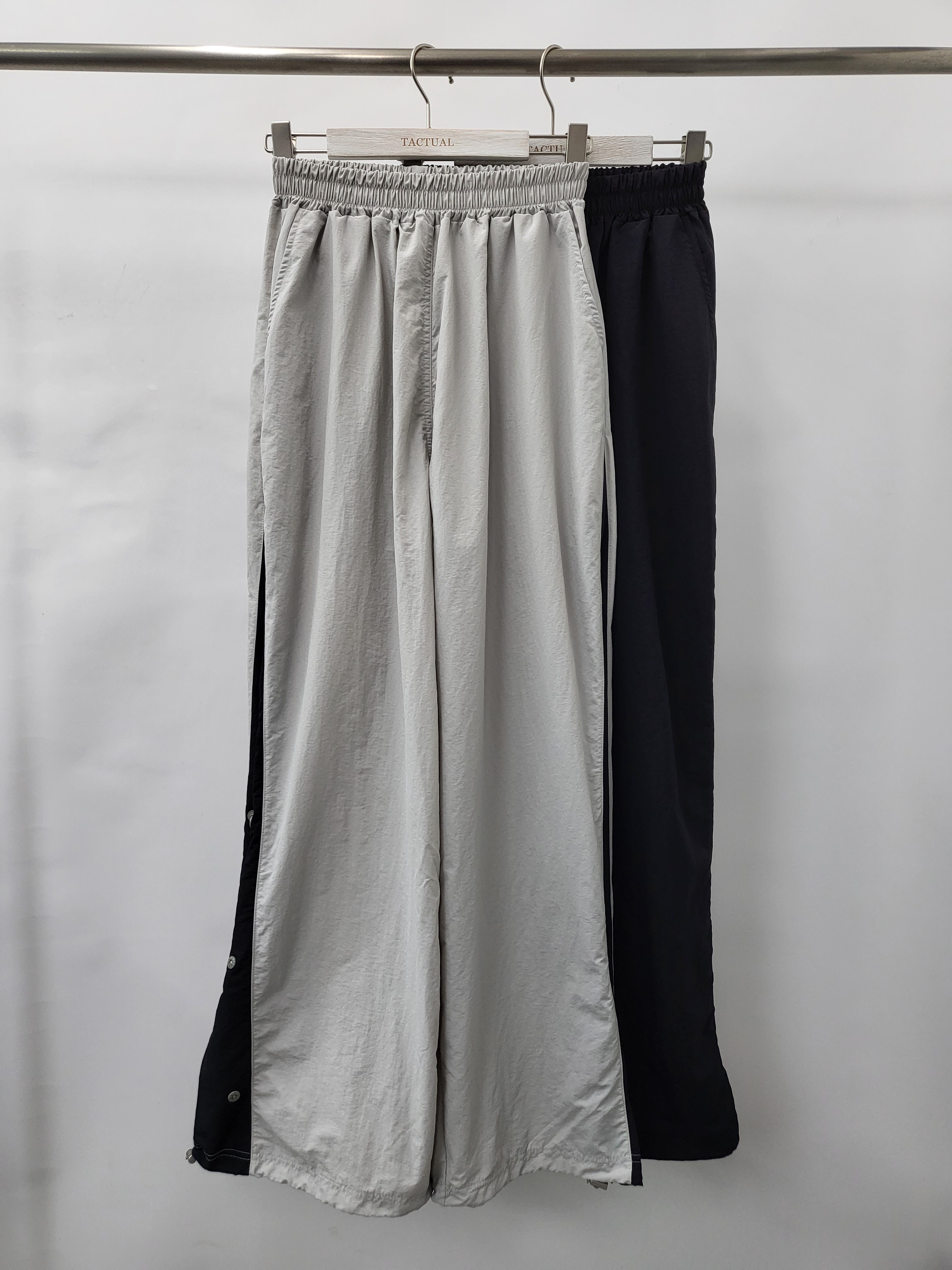 拼色鈕扣鬆身褲 P2363