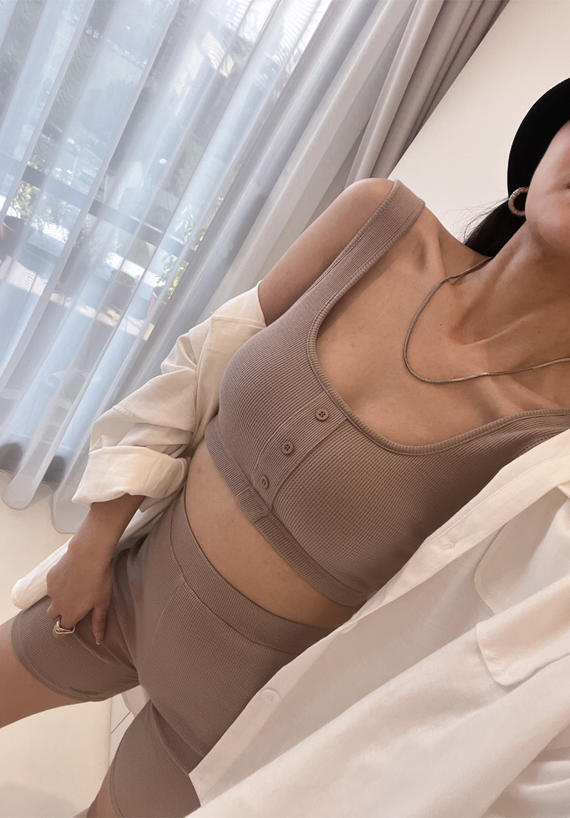 正韓-附胸墊V領五分褲套裝*5色