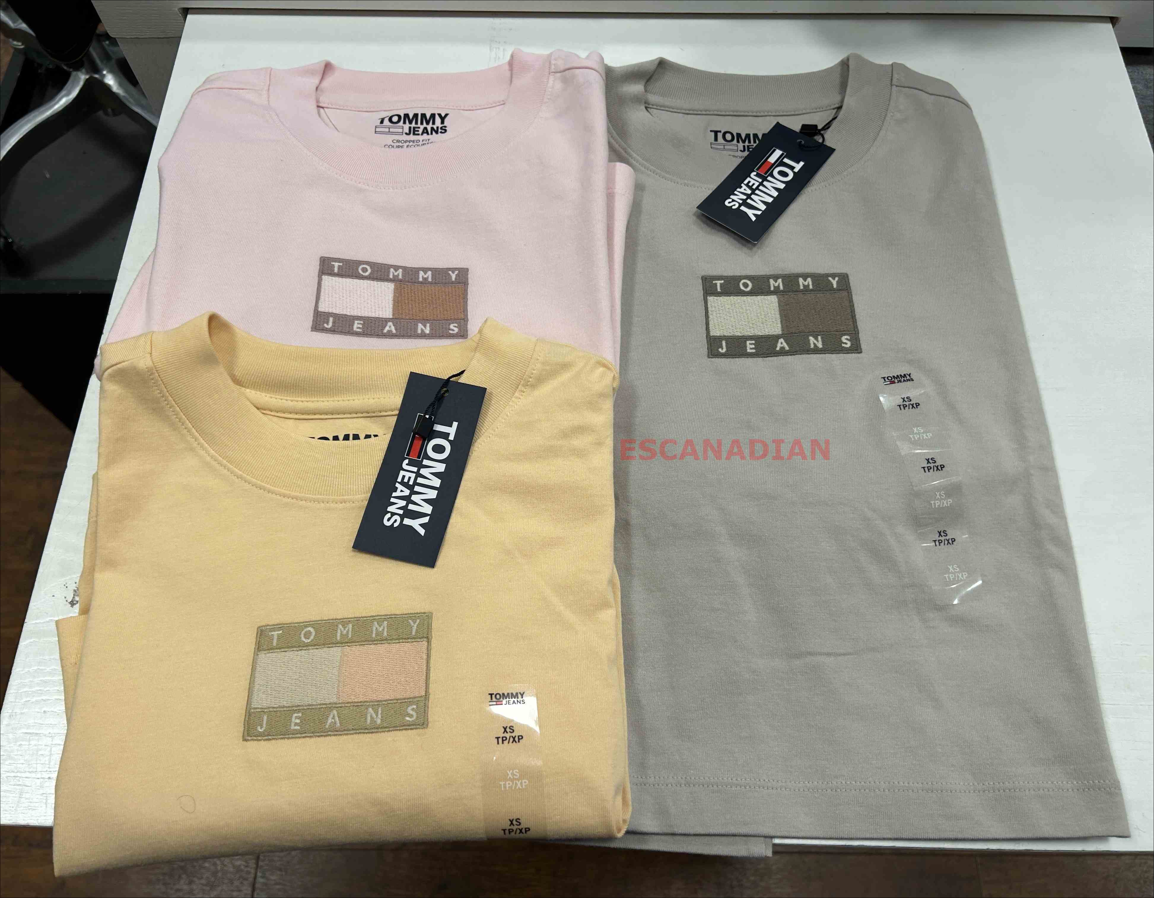 TOMMY 女大人  Jeans系列 短版 短TEE (3色) (背面大LOGO)