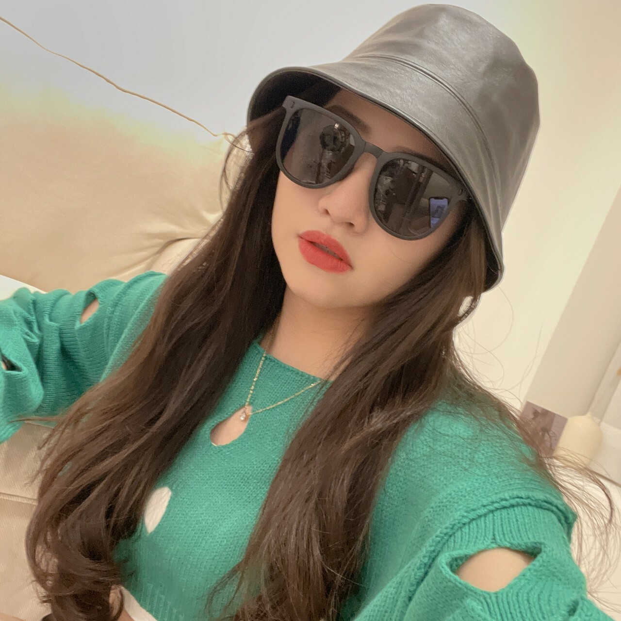 韓版皮革斜車線漁夫帽/三色