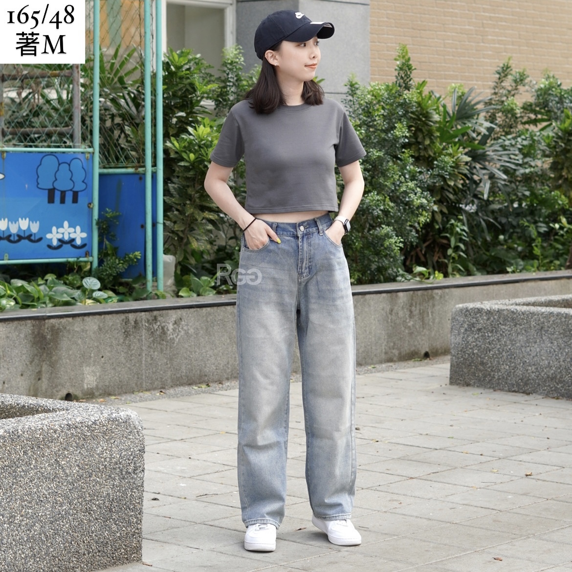 #88808 後鬆緊帶刷舊直筒牛仔褲