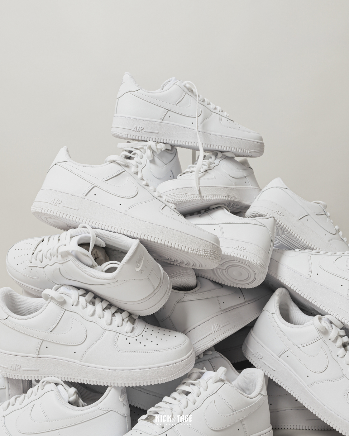 男鞋Nike Air Force 1 AF1 全白復古皮革經典低筒鐵牌【CW2288-111】