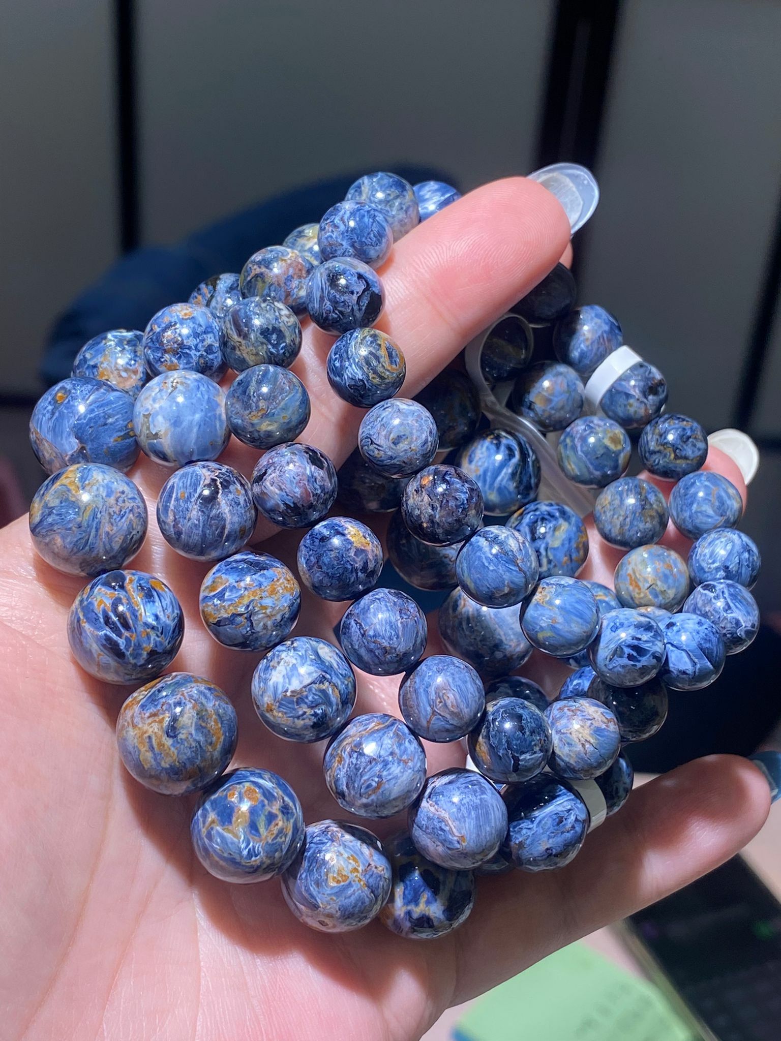 高質牛仔藍彼得石