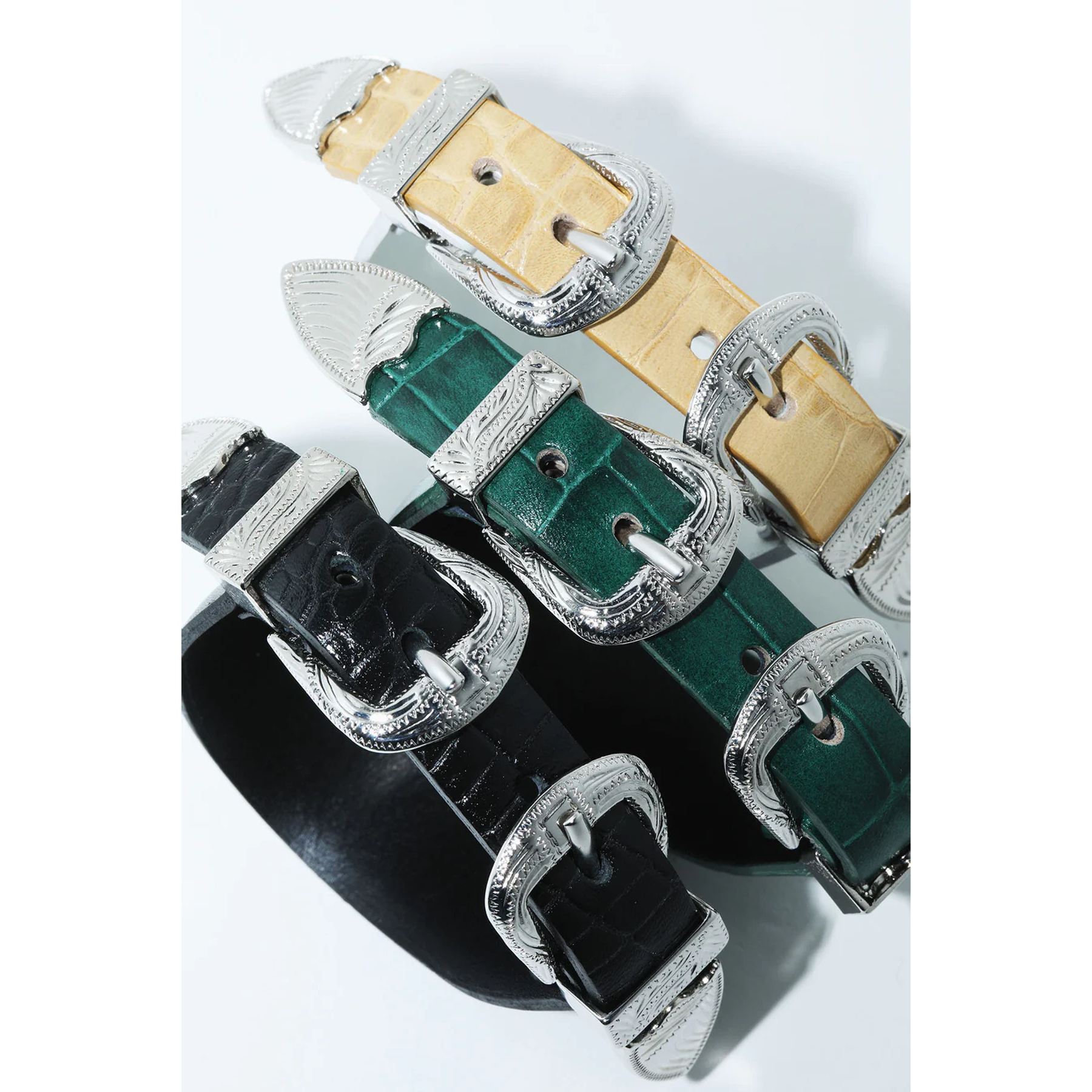 PRE-ORDER) TOGA ARCHIVES DOUBLE BUCKLE BANGLE
