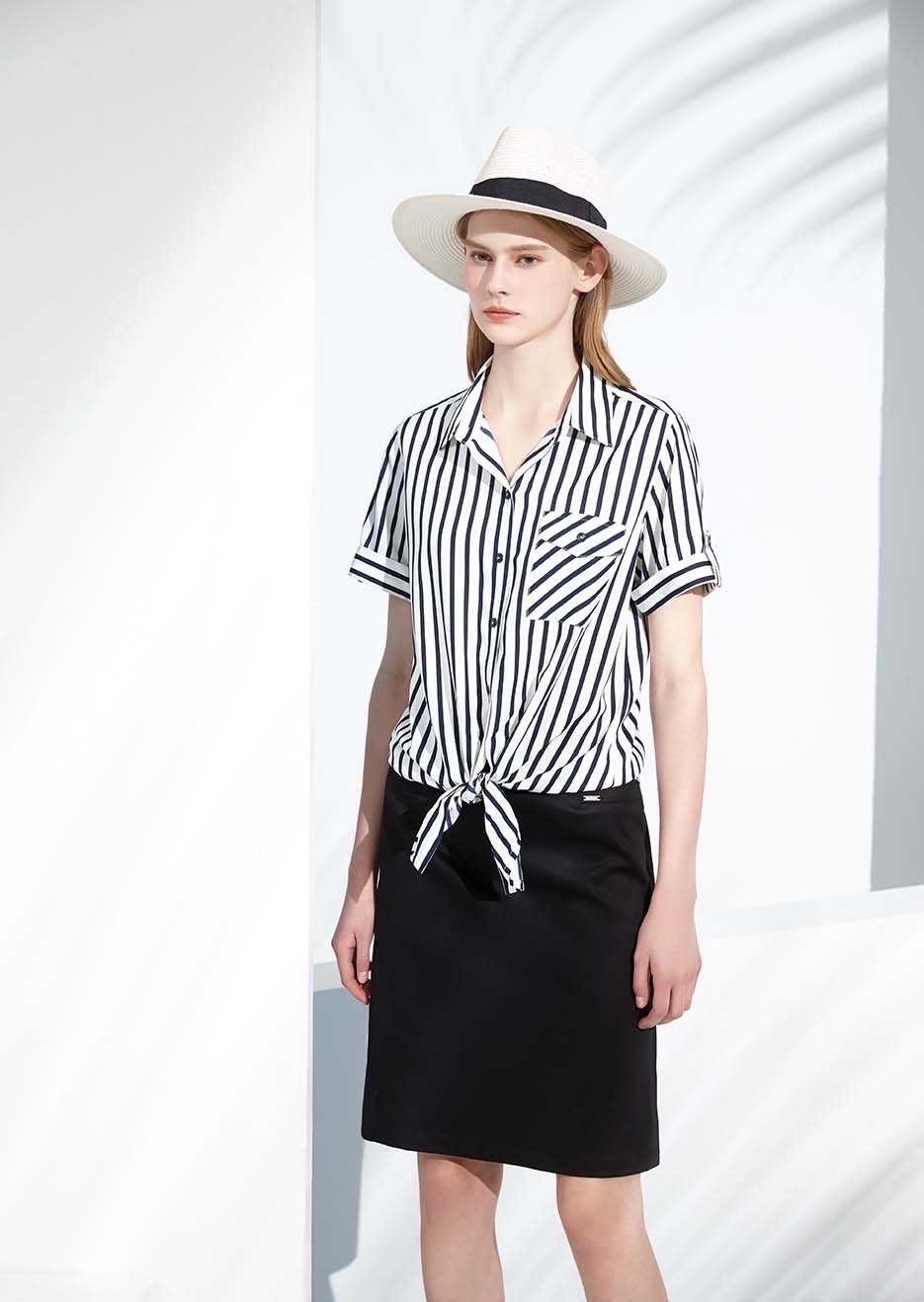 OL學院風綁結上衣S6071