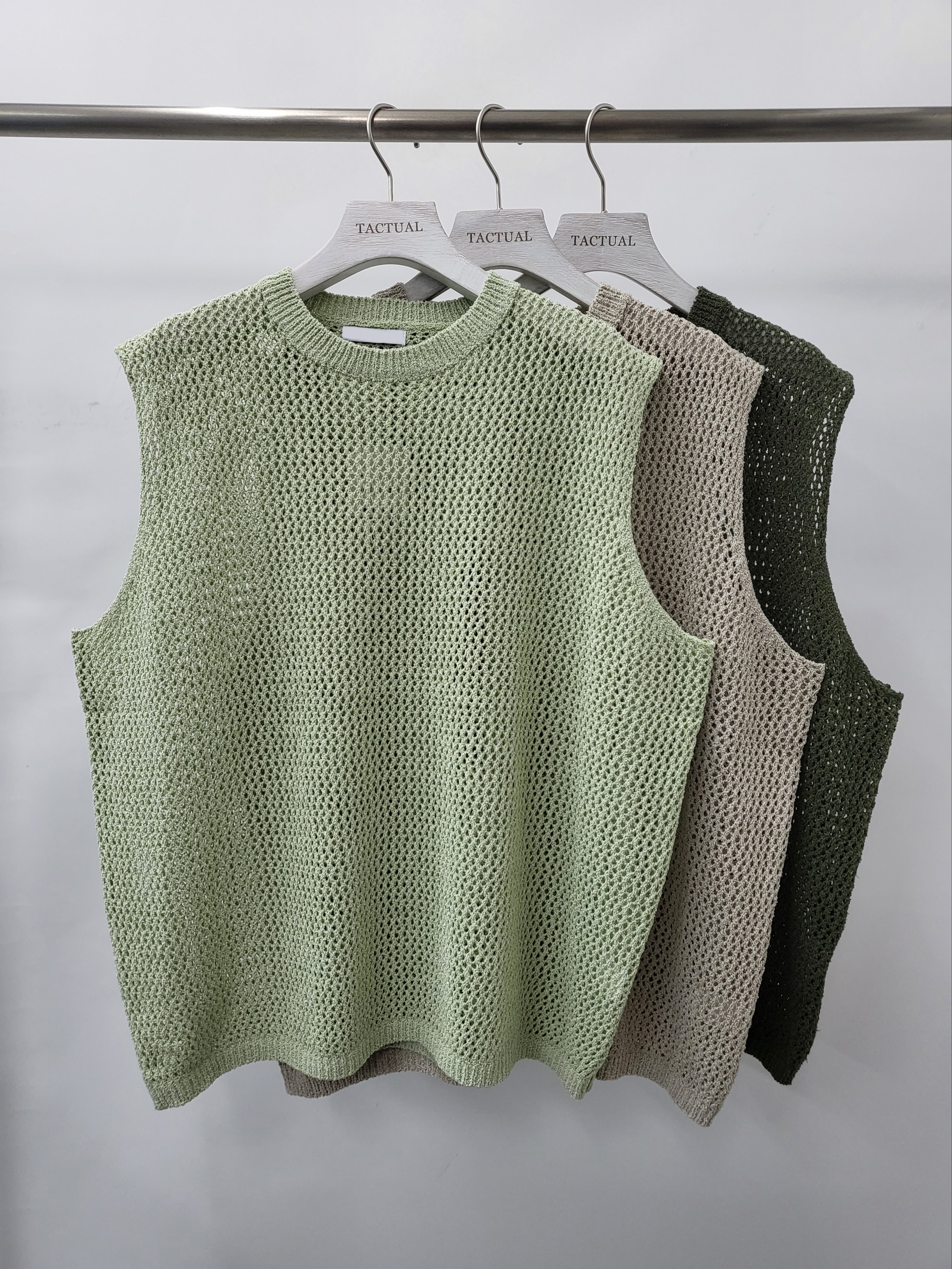 圓領網紋背心 V865