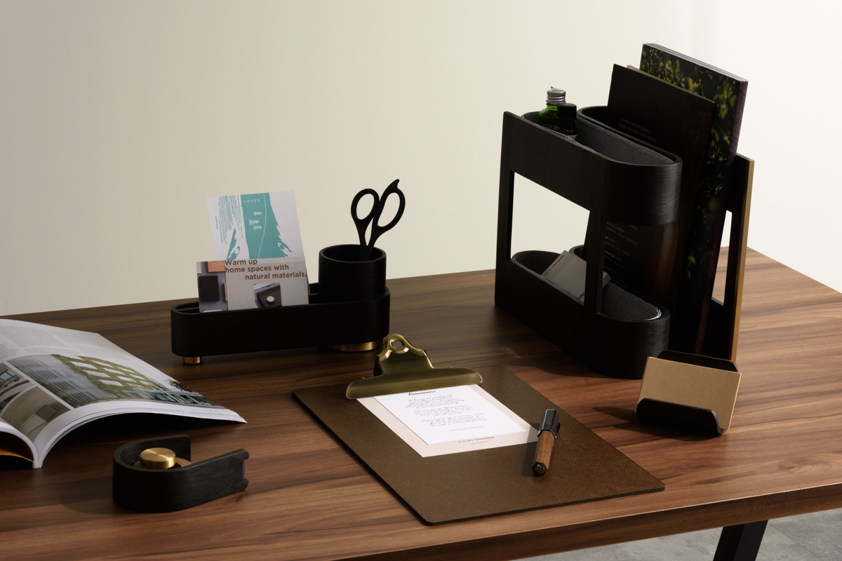 3.知性木質調桌面風格