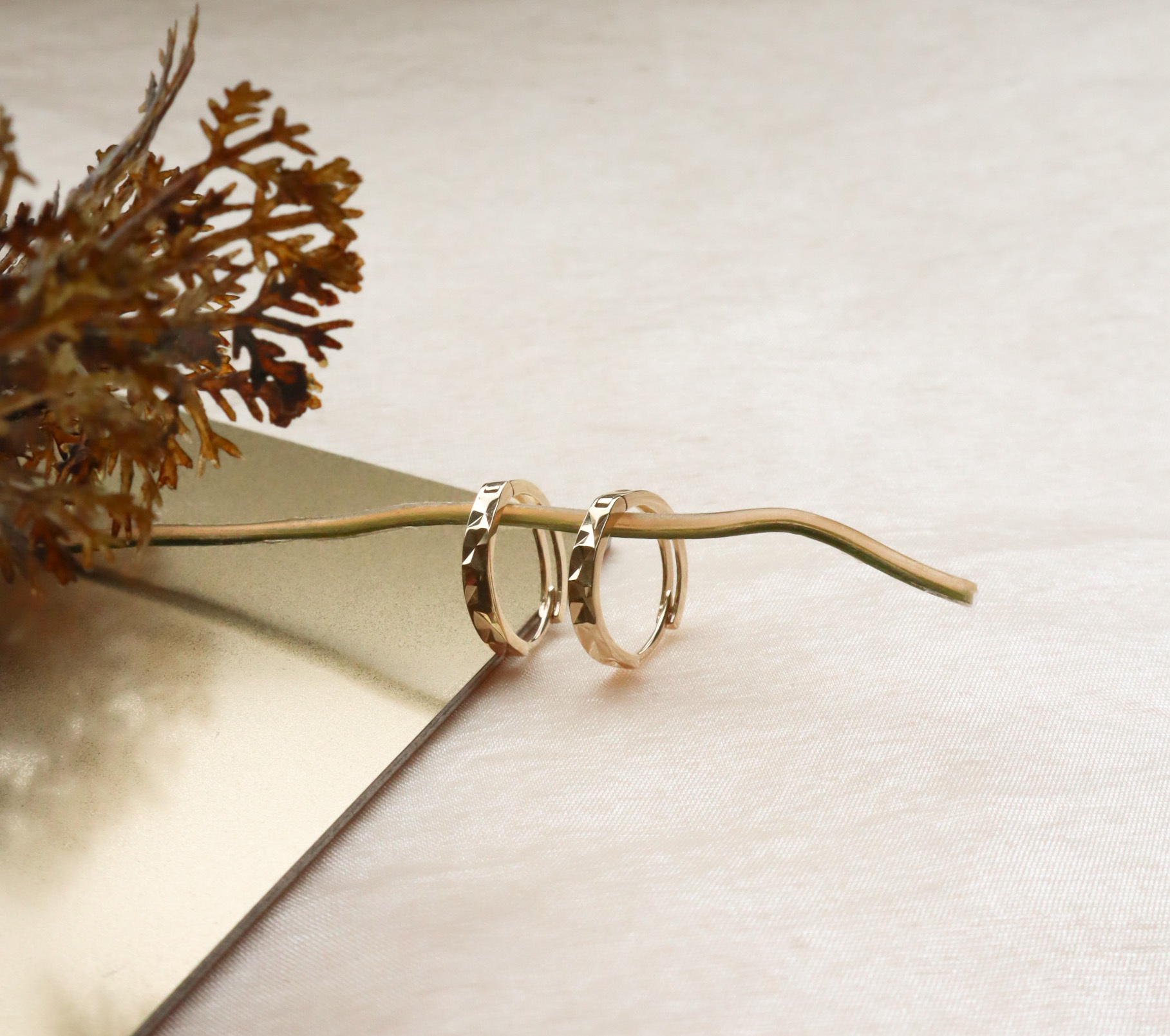 10K/菱格切面耳環