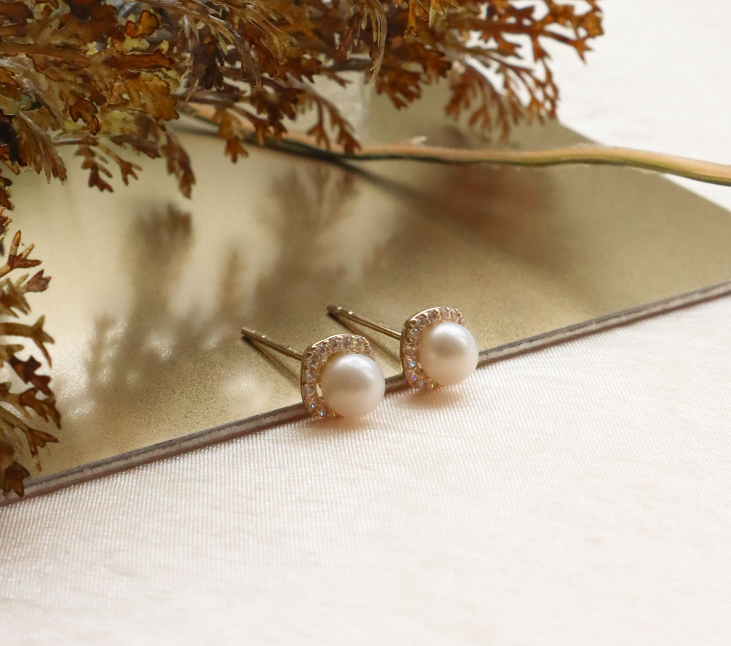 10K/小方形珍珠耳環