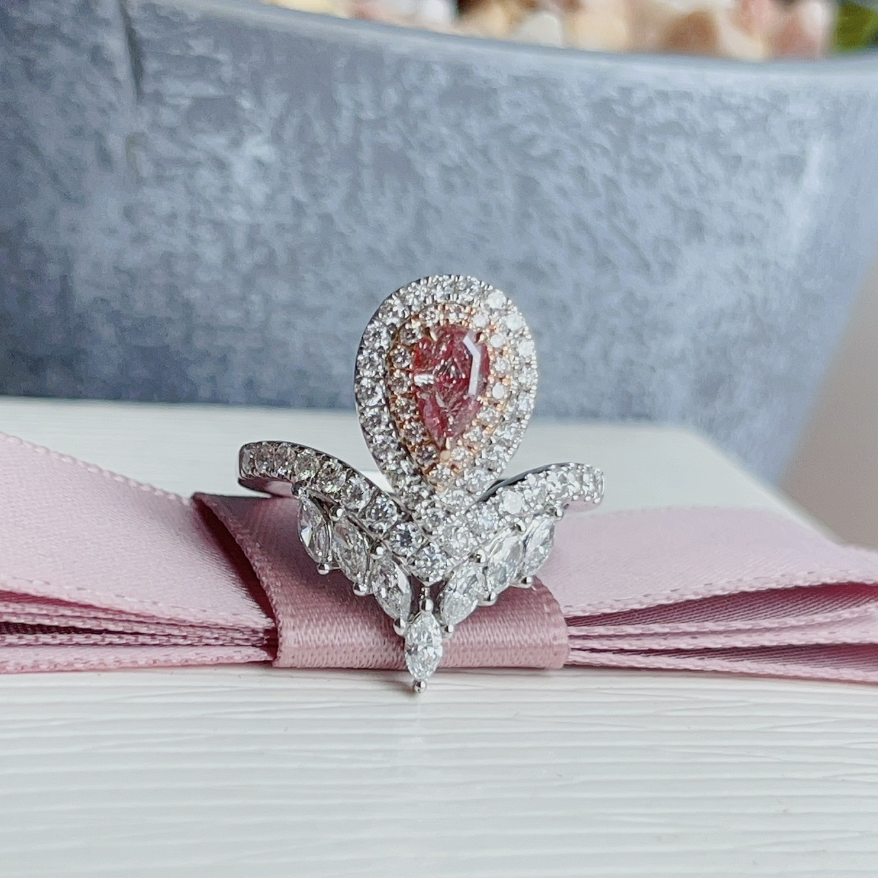 18K金粉鑽戒指-愛的加冕（帶GIA證書）