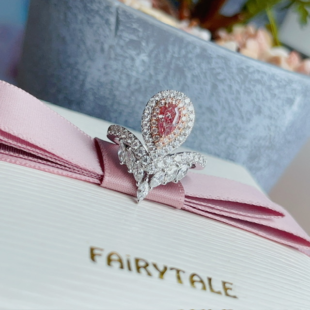 18K金粉鑽戒指-愛的加冕（帶GIA證書）