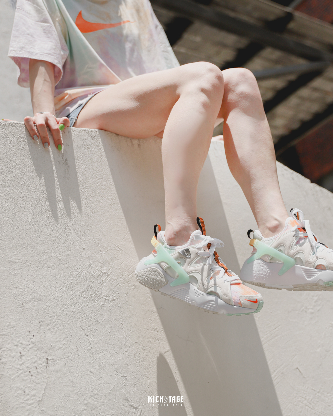 女鞋 NIKE W AIR HUARACHE CRAFT 白粉綠 扎染 暈染 變形蟲 圖騰 襪套式 武士鞋【FJ7735-031】NIKEPaisley