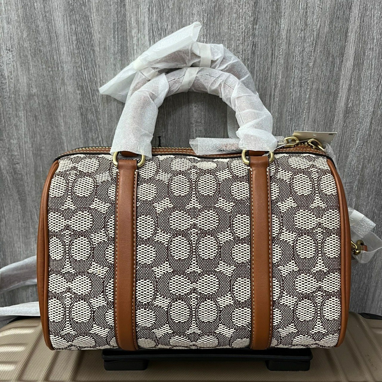 [S] COACH C8529 SIGNATURE JACQUARD RUBY SAT 25,B4/COCOA BURNISHED AMB, 195031485619 (SCO276)