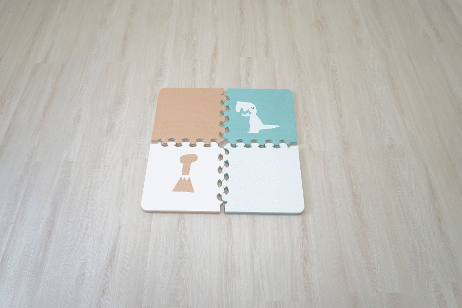 第一步：擺好四個邊角的位置