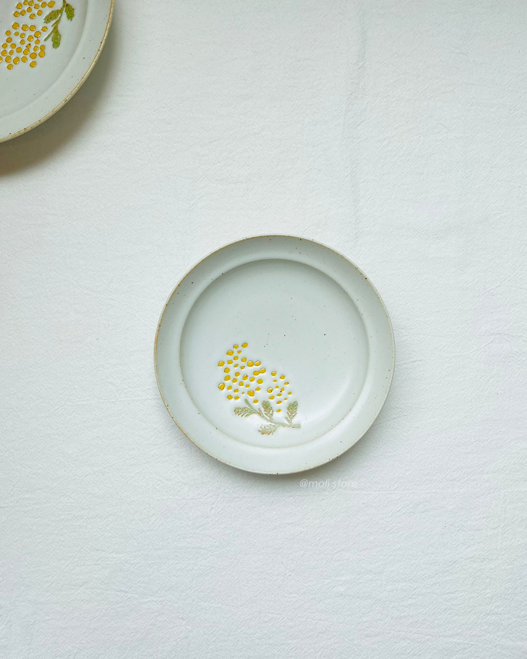 Mimosa flower Plate M｜Hasami Ware