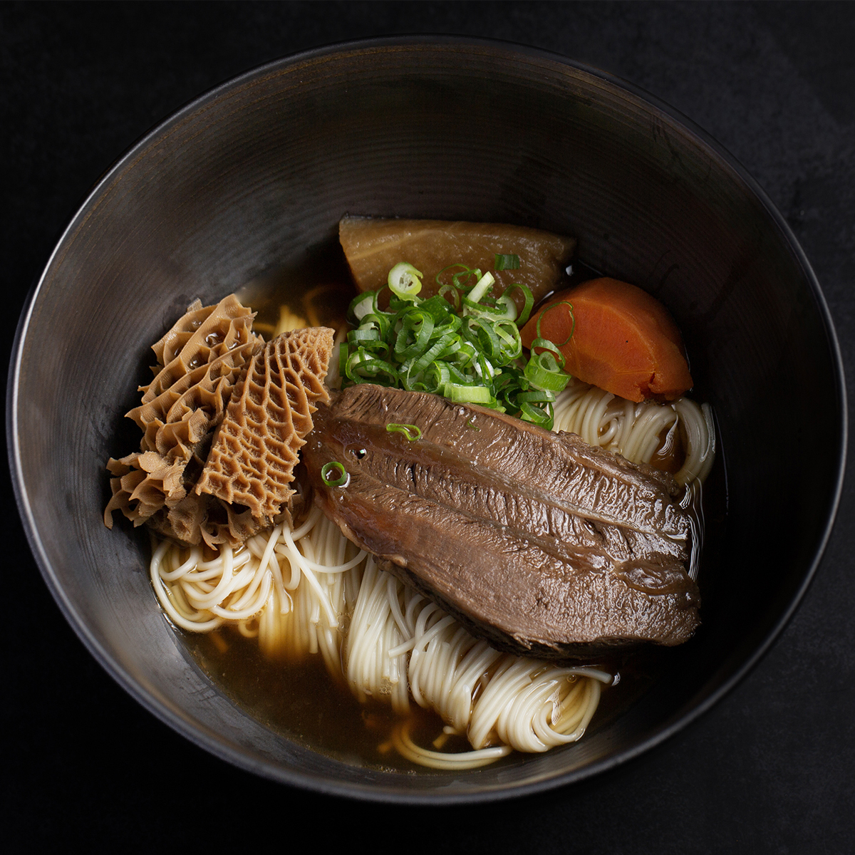 星級厚切牛肉麵(不含麵)｜名廚家常菜