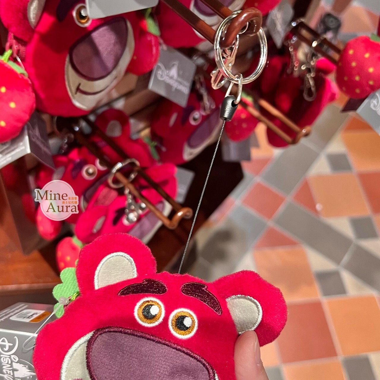 熊抱哥 Lotso 大頭 造型 絨毛 伸縮設計 零錢包 玩具總動員 Toy Story -香港迪士尼樂園