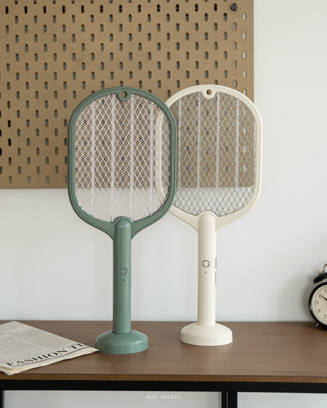 #預購 HongJin LE-01 可充電 電蚊拍 滅蚊燈 電蚊拍兩用設計 USB充電 送立架 兩色