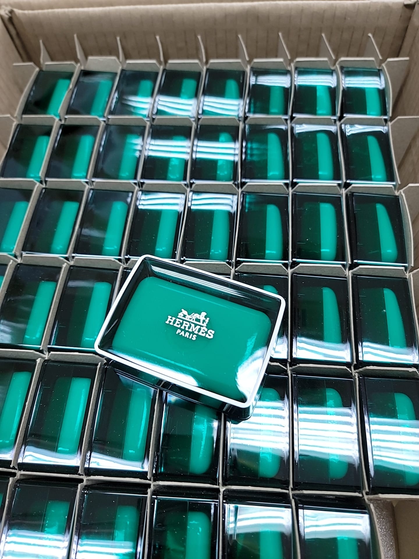 H橘綠之泉香皂50G綠色塑料盒子