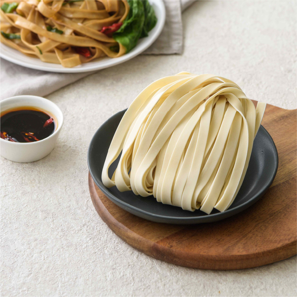 森林拌麵｜新款包裝｜日曬粿仔(寬麵)Ｘ經典麻辣(葷)｜2包入