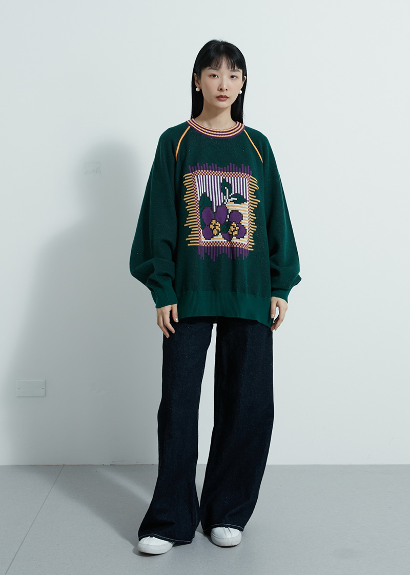 Grandpa’s Windows III - Long-sleeves Knitwear