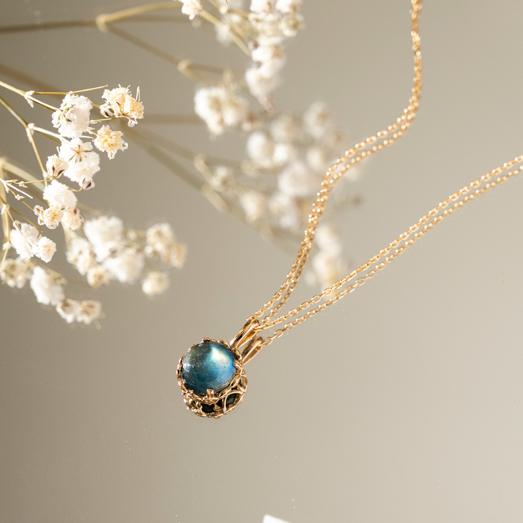 【輕奢】夏綠蒂的秘密-14K金拉長石/孔雀石雙面項鍊