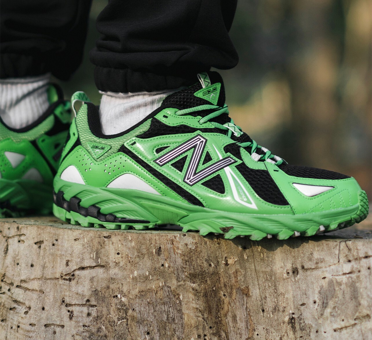 代購 New Balance 610T 戶外功能鞋 跑步鞋 綠黑 MAY-